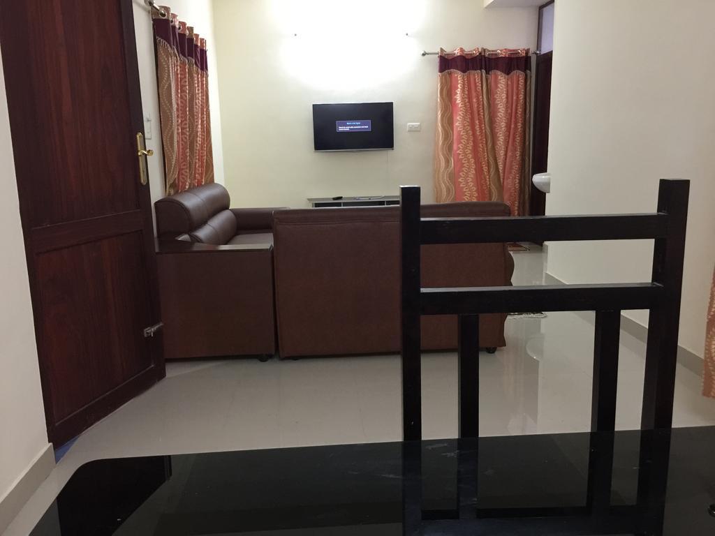 Sp Plaza Service Apartment Thiruvananthapuram Buitenkant foto