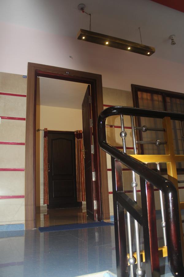 Sp Plaza Service Apartment Thiruvananthapuram Buitenkant foto