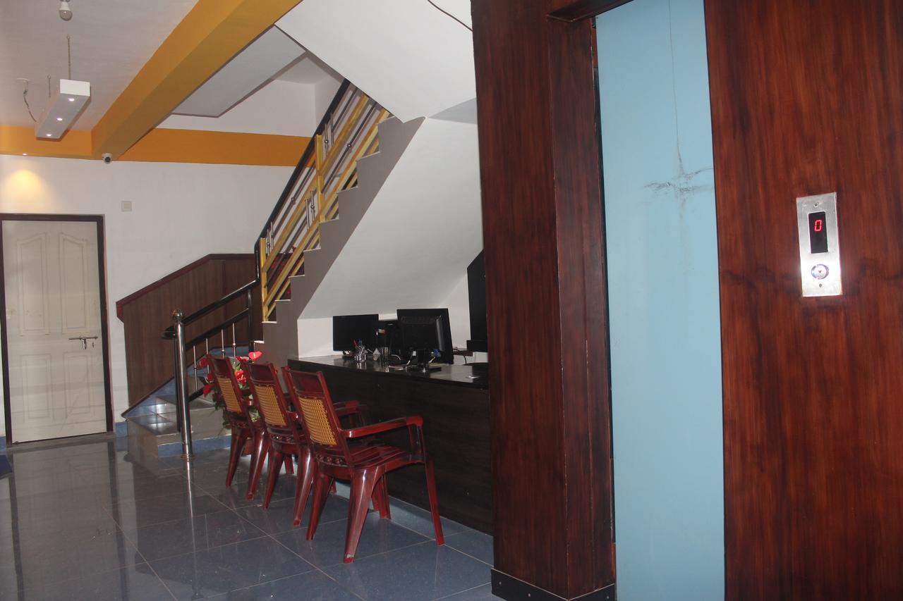 Sp Plaza Service Apartment Thiruvananthapuram Buitenkant foto