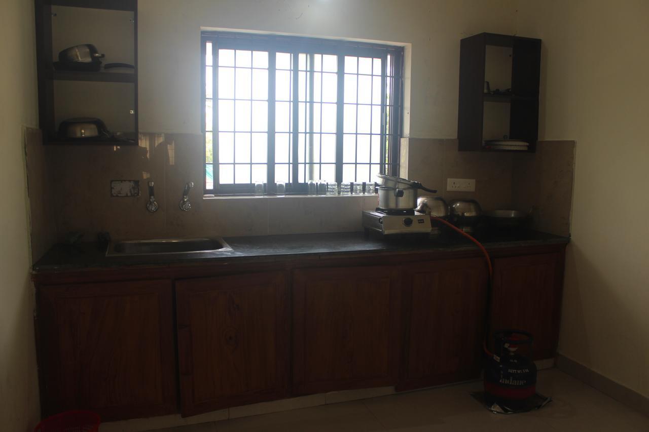Sp Plaza Service Apartment Thiruvananthapuram Buitenkant foto